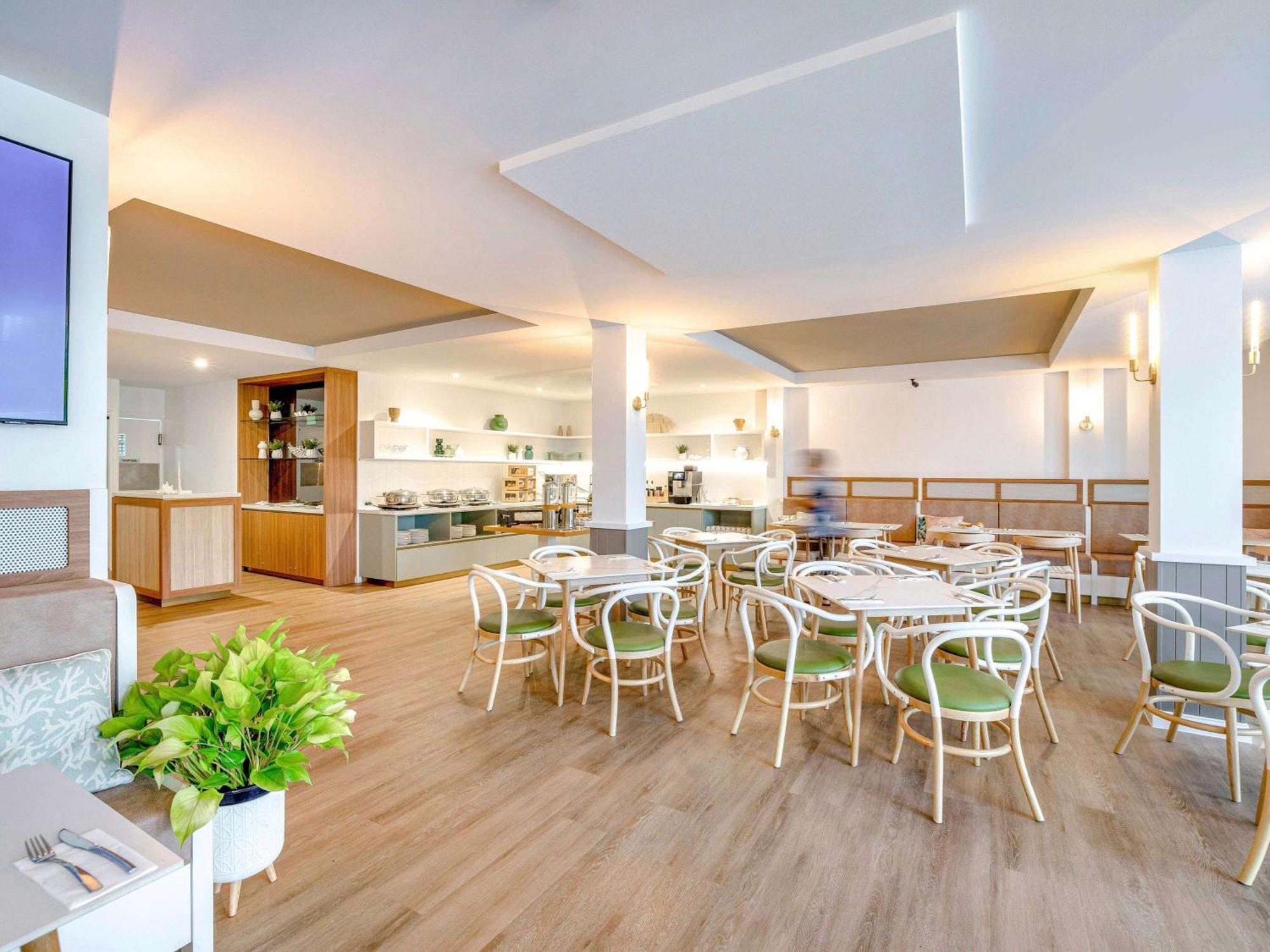 Mercure Кернс Екстериор снимка